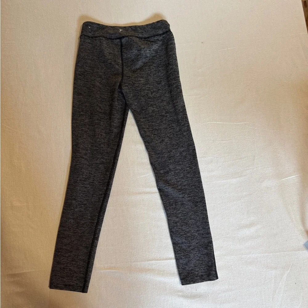 Old Navy Kids Gray Leggings Size Large 10/12‎